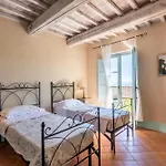 In Historic Hamlet In Val D'orcia