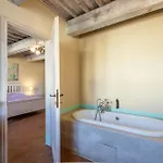 In Historic Hamlet In Val D'orcia *
